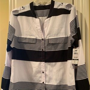 Women’s Notations black and white button down blouse